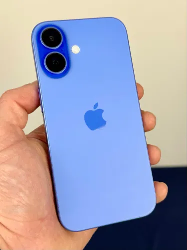 iPhone 16 128GB ULTRAMARINE - ACEITAMOS TROCAS/PARCELAMENTO EM ATÉ 18x