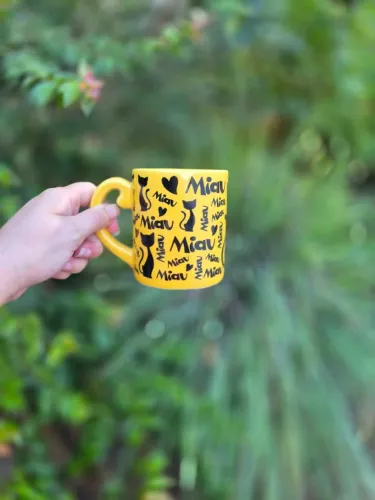 Caneca Miau amarela 300ml CacauShow