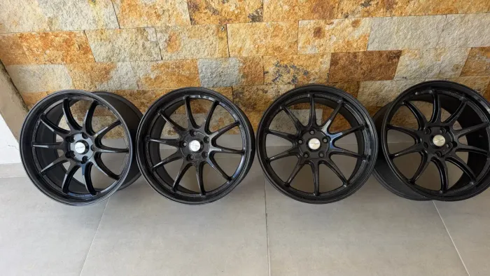 Jg Roda Alloy Work Emotion Zr10 / Aro 19 / Tala 8,5 / 5x114