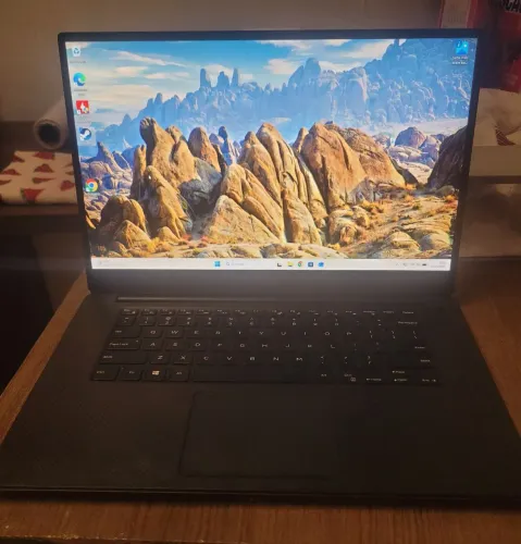 Workstation Dell precision 5530 notebook