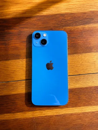 ? iPhone 13 Azul 128GB - Completo, Único Dono, Conservadíssimo e com Ótimo Preço! ?