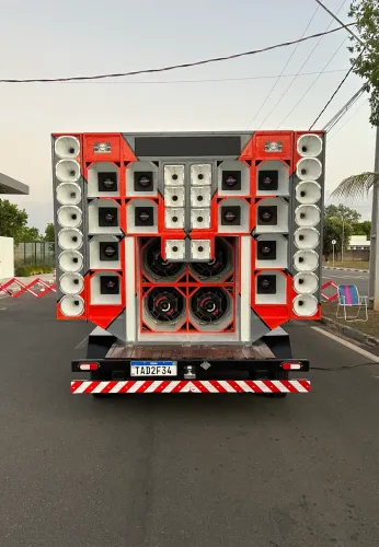 Paredão 4 grave, som automotivo 