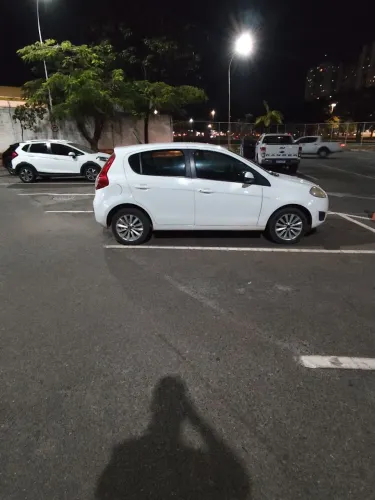 Fiat Palio Attractive 1.0 EVO Fire Flex 8V 5P 2013
