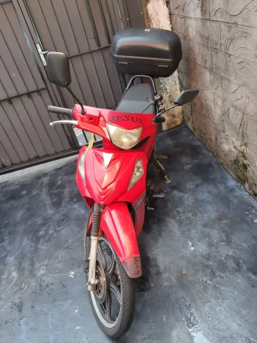 Moto 100 em dia