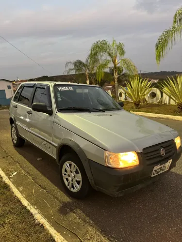 Fiat Uno Mille WAY Economy 1.0 F.flex 4P 2013