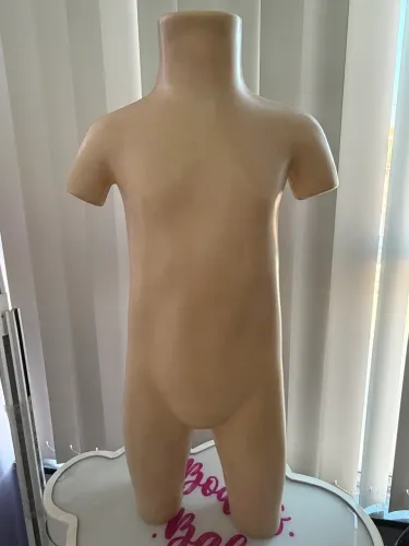 Busto manequim infantil