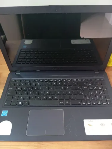 Notebook Asus X540 em bom estado