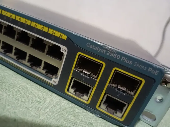 SWITCH FAST CISCO 2960 24 PORTAS