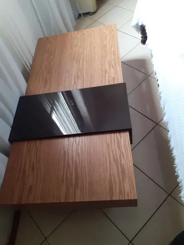 Vendo mesa de centro da marca Sier
