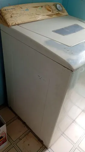 Máquina de Lavar USADO Electrolux 11kg
