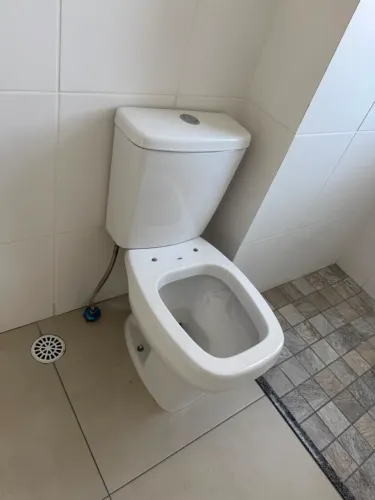 Vaso sanitário novo