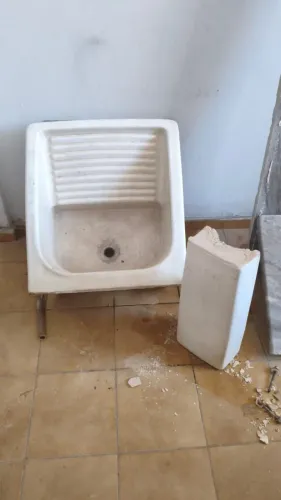 Tanque de Lavar Roupa de Cerâmica Branca com Coluna - Completo