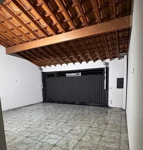EXCELENTE OPORTUNIDADE NO JARDIM ARCO-ÍRIS  SALTO/SP