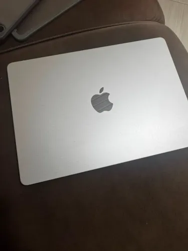 Macbook air M4 16/256