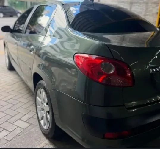 Peugeot 207 Sed. Passion XR Sport 1.4 Flex 8V 4P 2010