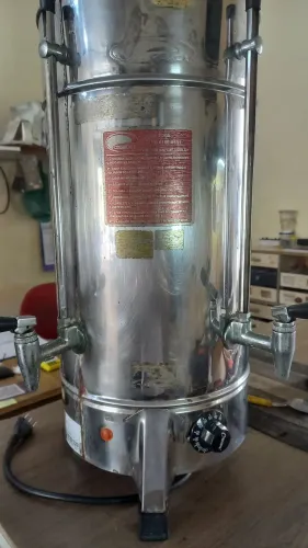 Cafeteira indústrial Consercaf 6 Litros
