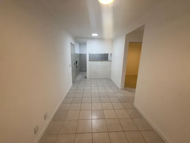 Aluga - se excelente apartamento na várzea