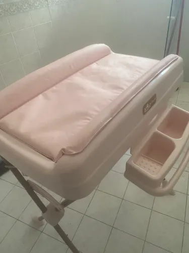 Banheira com trocador por 350