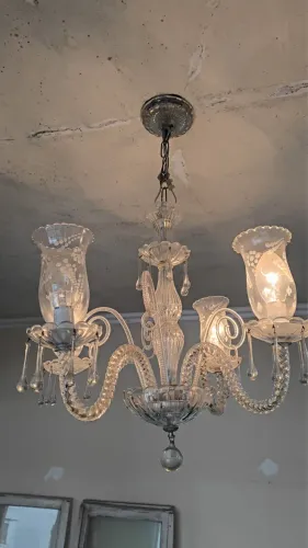 Luminária antiga