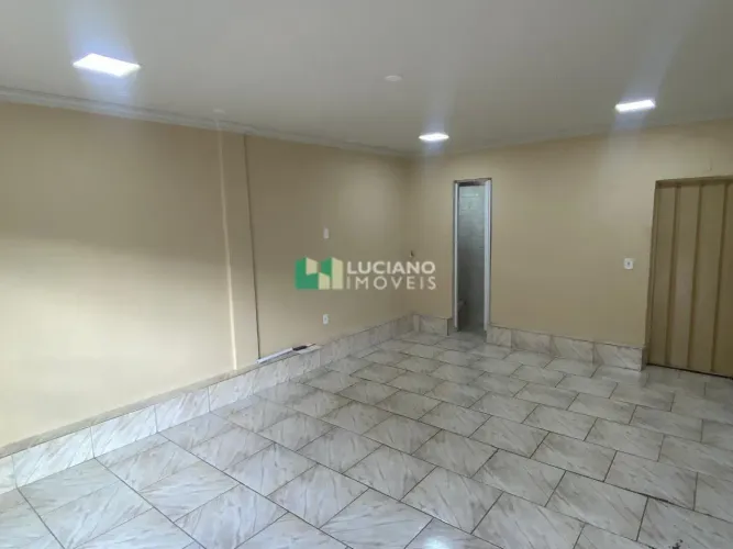 Aluga-se loja em Avenida comercial no bairro Rio Branco/BH