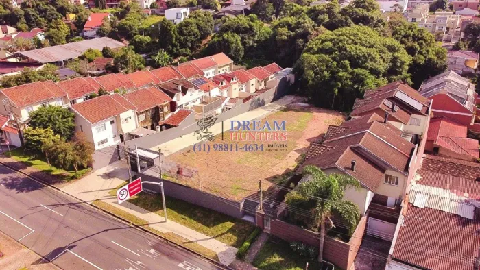 lote de Terreno à venda em Condomínio, bairro Vista Alegre