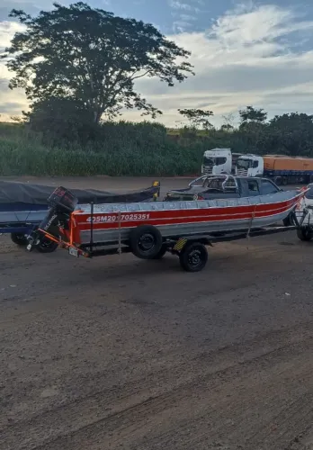 Barco 6 metros borda 