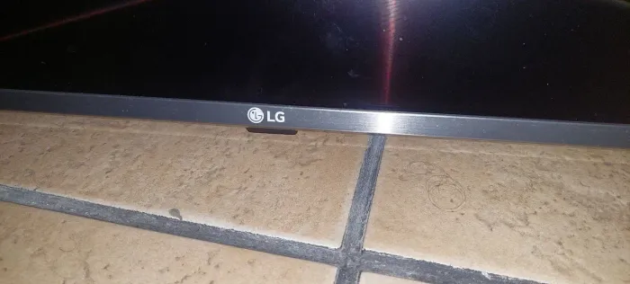 Televisão com defeito