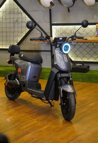 Scooter elétrica zig plus