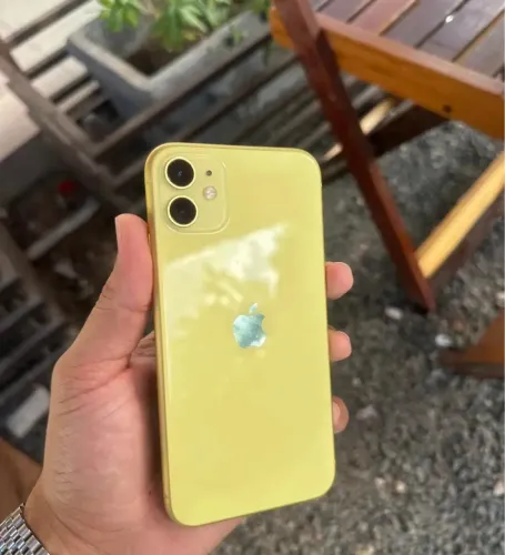 iPhone 11gold