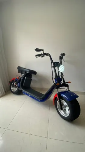 SCOOTER ELÉTRICA 2000W POUCO USO