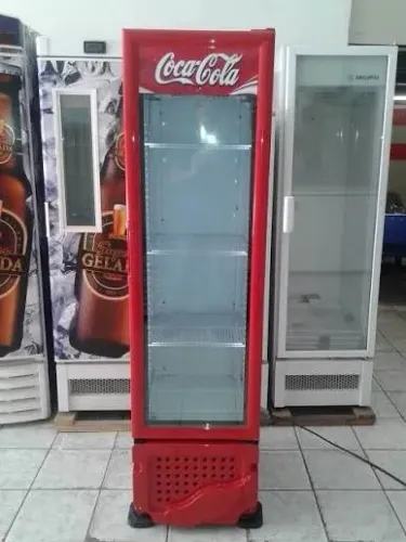 Geladeira Expositora Slim Coca-Cola