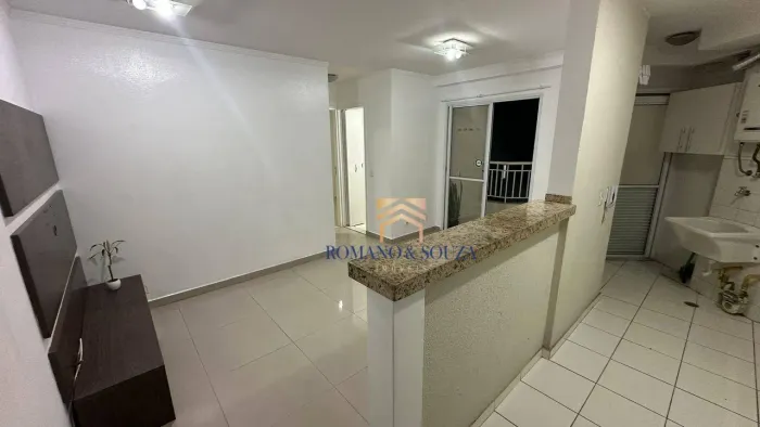 Apartamento com 2 dormitórios para alugar, 50 m² por R$ 2.570,00/mês - Vila Endres - Guaru