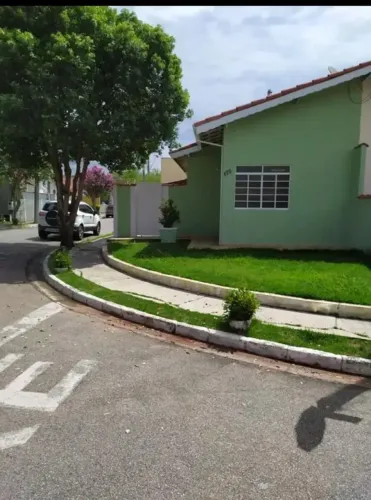 Casa com 3 dormitórios à venda, por R$ 445.000 - Quiririm - Taubaté/SP