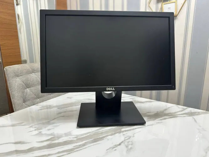 Monitor Dell E1916H