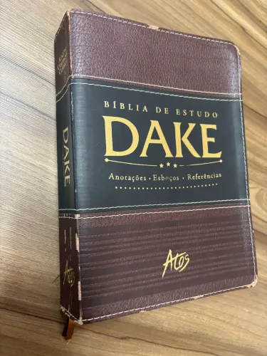 Bíblia de estudo DAKE