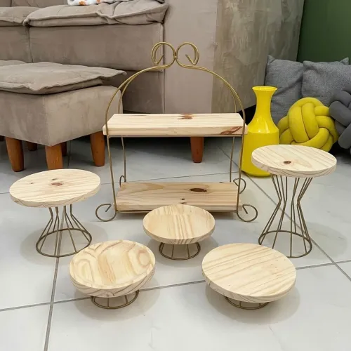 Kit de Boleira e prateleira para doces