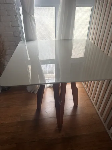 Mesa Santiago 90x90 com 4 Cadeiras da toque de kasa 
