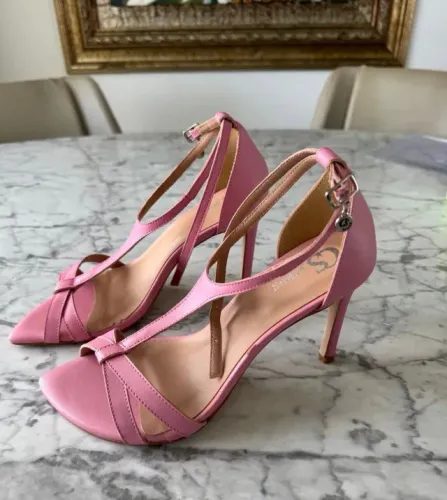 Sandália Carmen Steffens 36