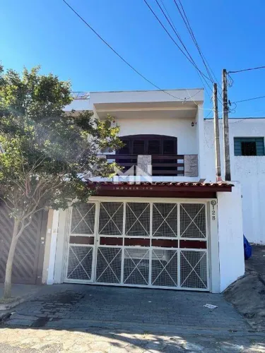 Casa á Venda no Bairro Jardim Rosinha em Itu/SP.