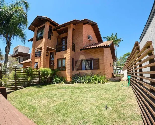 Casa para alugar, 230 m² por R$ 26.800,00/mês - Rio Tavares - Florianópolis/SC