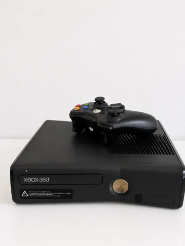 Xbox 360 Super + Jogos para Vender Rápido