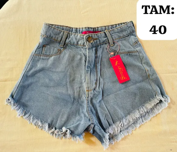 Shorts e saias jeans