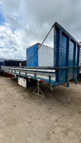 Carroceria trucada carga seca São João 7,80 metros