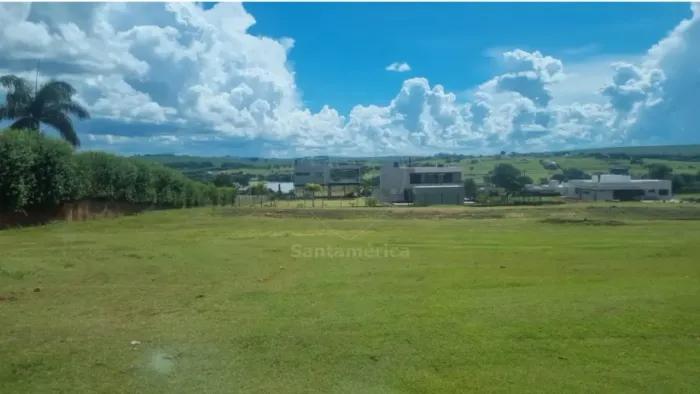 Terreno à venda no Condomínio Ecovillas do Lago