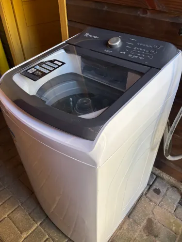 Máquina de lavar Eletrolux 