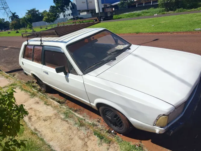 Ford Belina GL 1.8 / 1.6 1982
