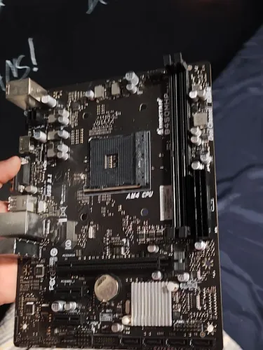 Placa mãe BIOSTAR B450MHP