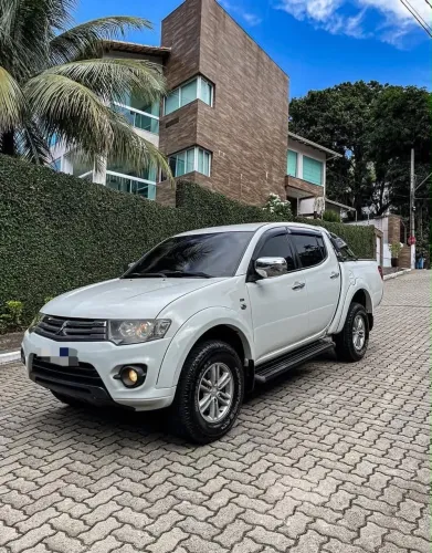 Mitsubishi L200 Triton HPE 3.5 CD V6 24V Flex Aut. 2016