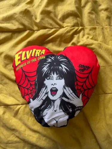 Almofada Terror Elvira a rainha das trevas