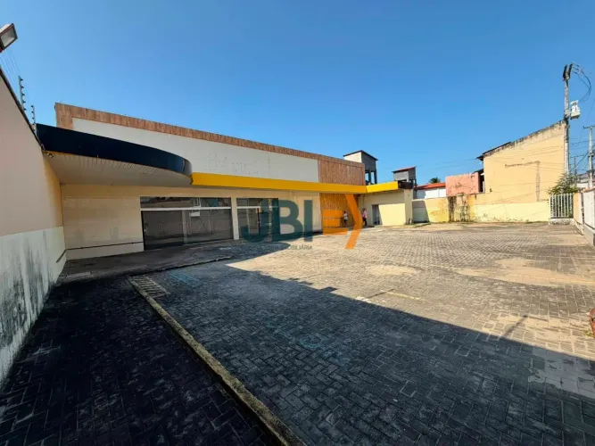 Galpão 670m² Estrutura de Mercantil - 10 Vagas - Tabapuã Brasília, Caucaia